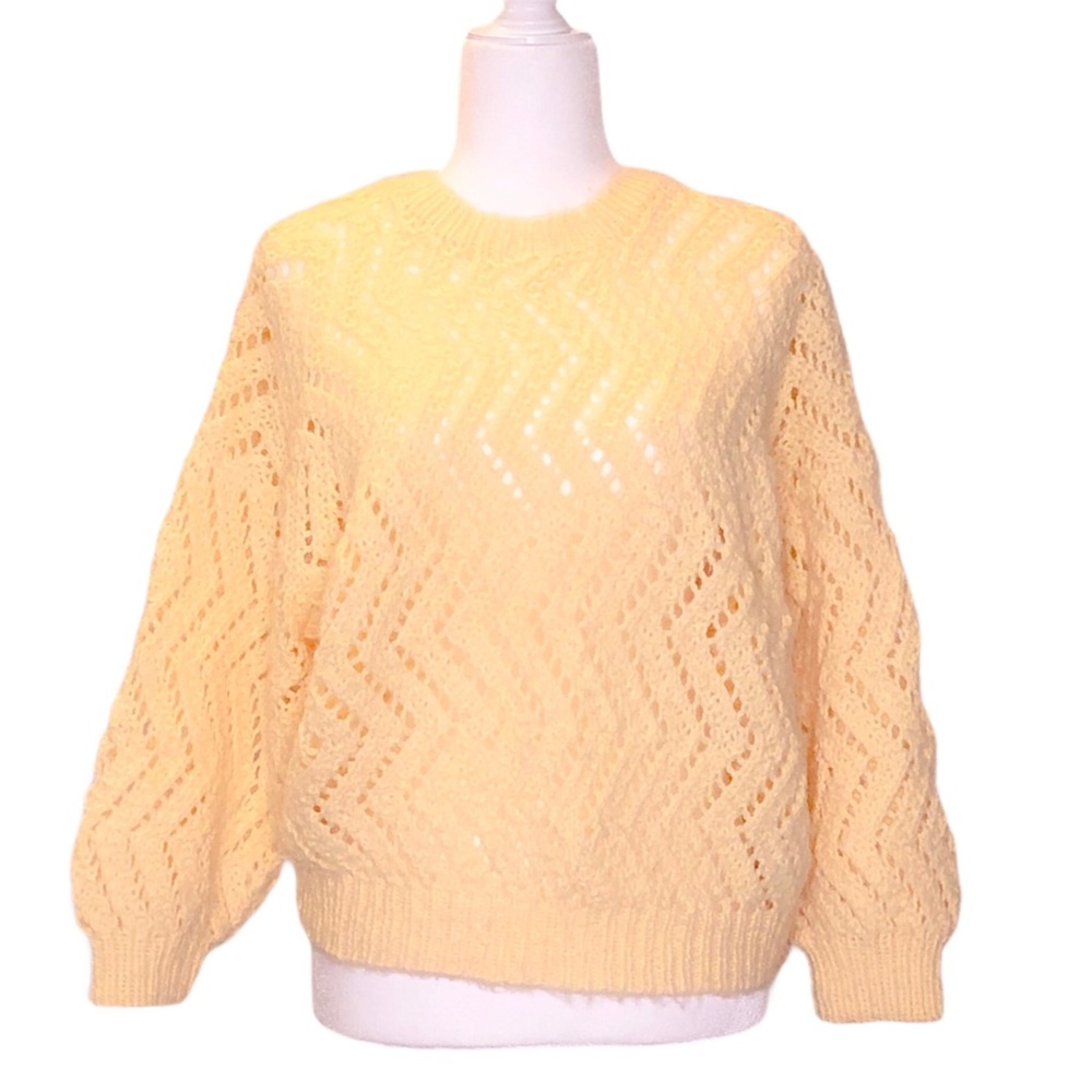 ON SALE Vintage Yellow Sweater